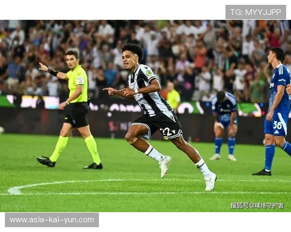 帕尔马门将里纳尔迪屡献神扑，客场逼平强敌那不勒斯